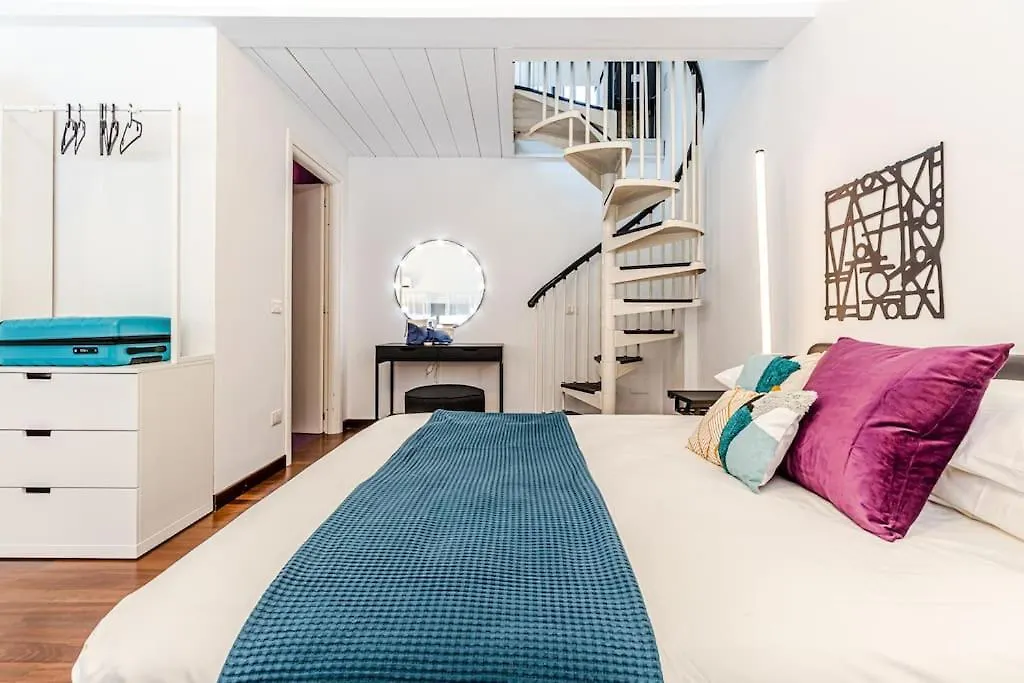 Private Parking Loft Di Design In Pieno Centro Apartment Livorno